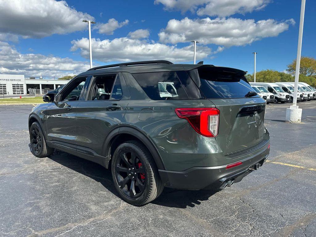 used 2022 Ford Explorer car, priced at $35,990