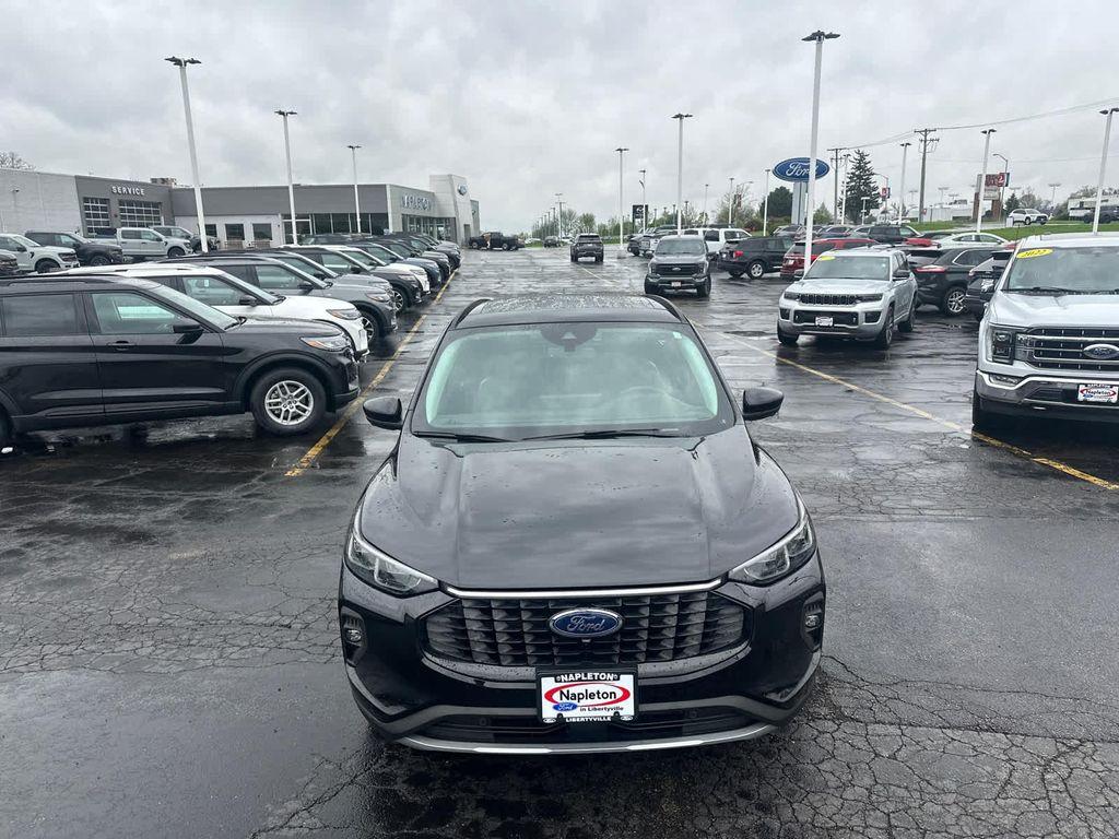 used 2024 Ford Escape car, priced at $29,997