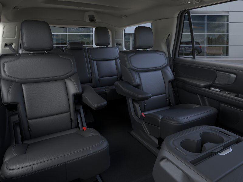 new 2025 Ford Expedition car, priced at $74,969
