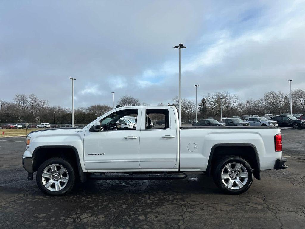 used 2015 GMC Sierra 1500 car, priced at $22,050
