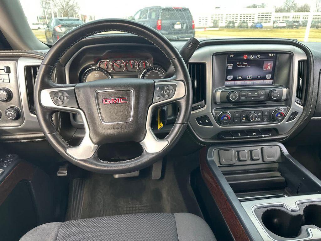 used 2015 GMC Sierra 1500 car, priced at $22,050