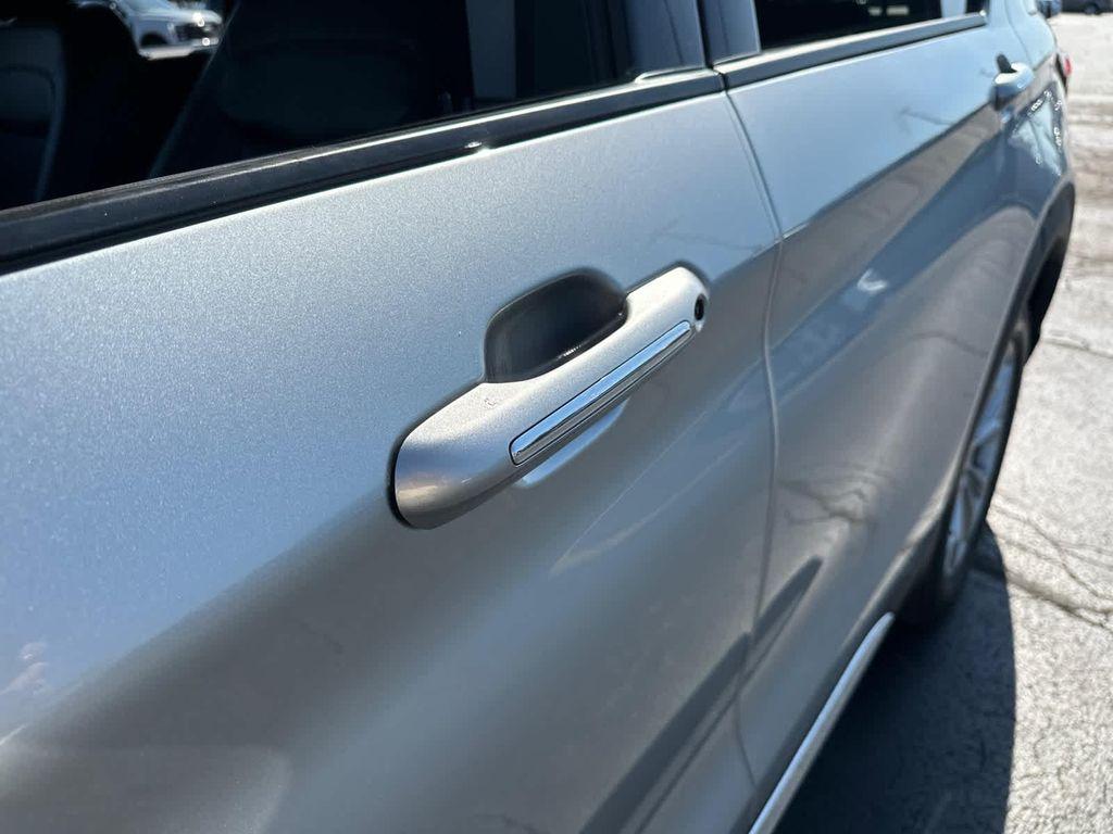 used 2023 Ford Explorer car, priced at $33,334