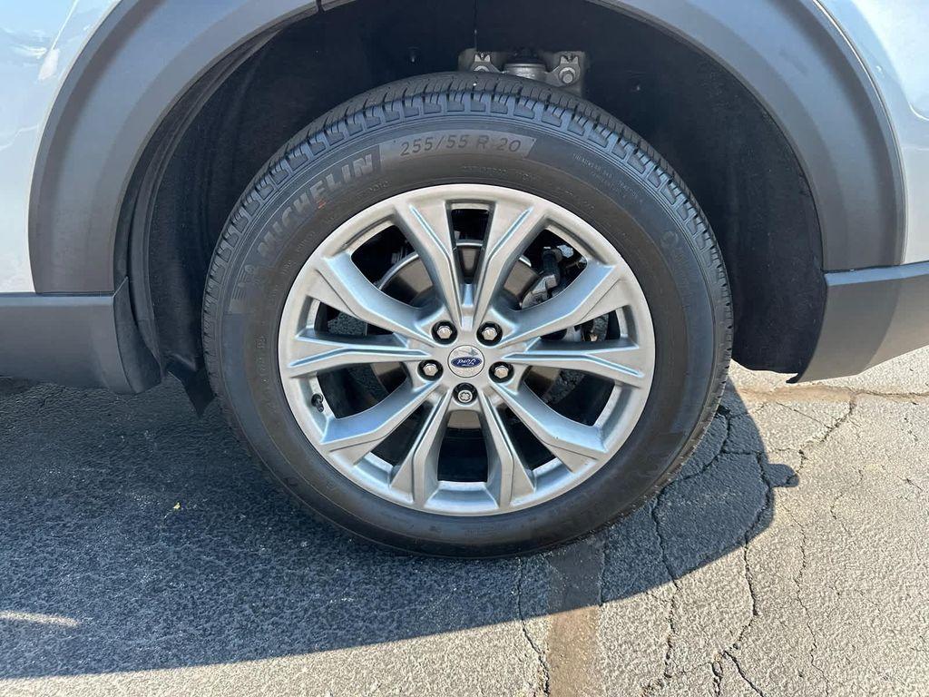 used 2023 Ford Explorer car, priced at $33,334