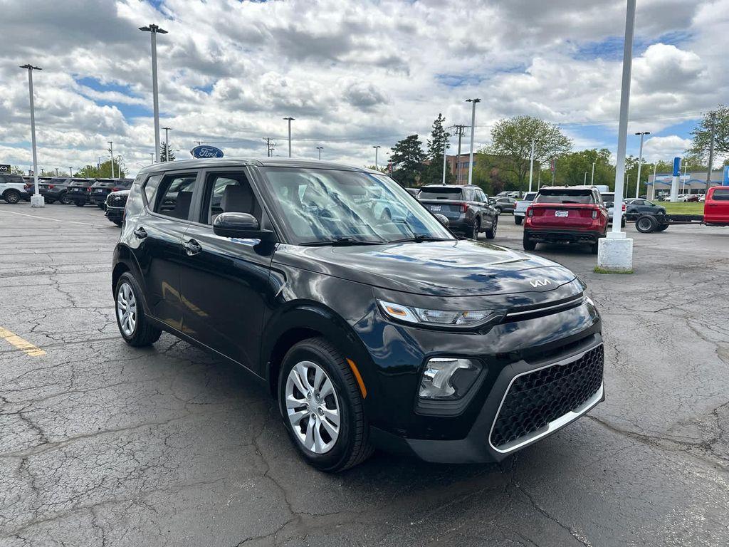 used 2022 Kia Soul car, priced at $15,902