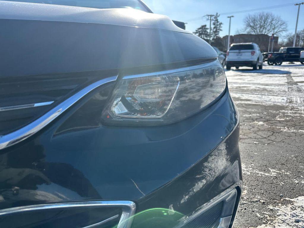 used 2016 Chevrolet Malibu car, priced at $5,750