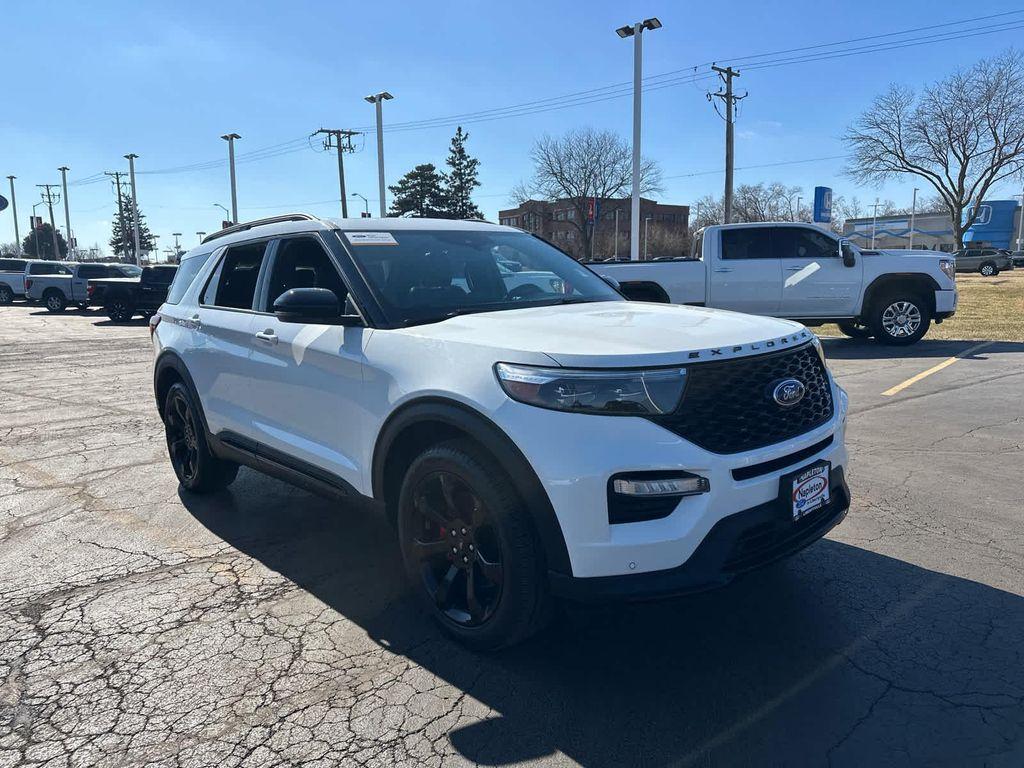 used 2024 Ford Explorer car, priced at $43,997