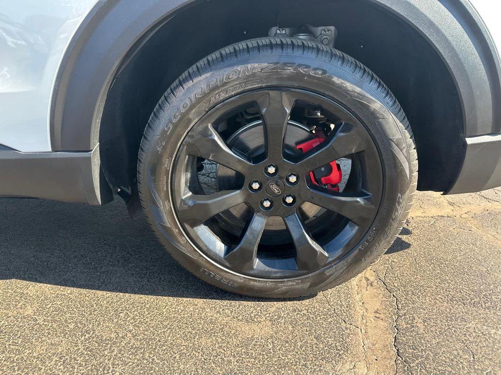 used 2024 Ford Explorer car, priced at $43,997