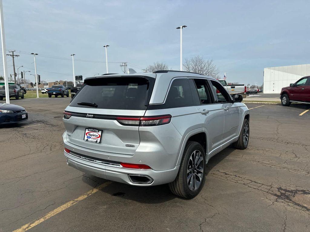 used 2022 Jeep Grand Cherokee car, priced at $29,990