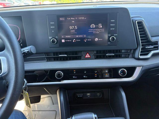 used 2024 Kia Sportage car, priced at $25,253