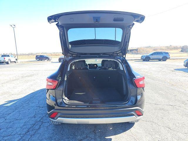 used 2025 Chevrolet Trax car, priced at $21,205