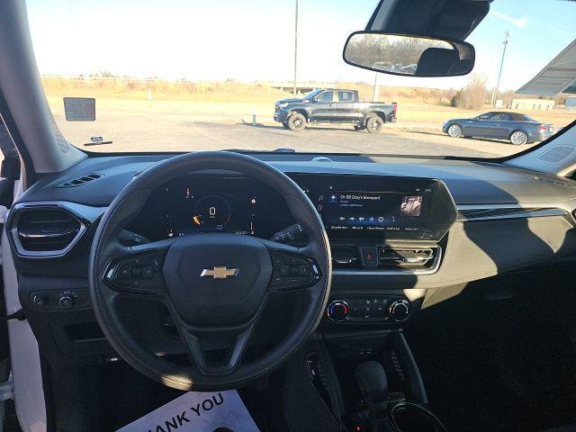 used 2024 Chevrolet TrailBlazer car, priced at $21,181