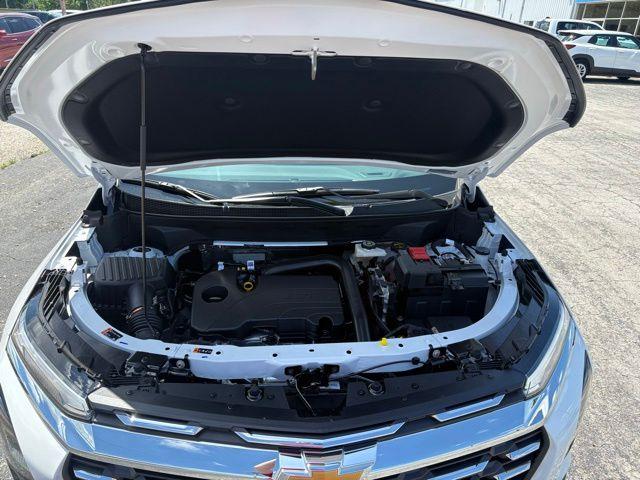 new 2026 Chevrolet Equinox car, priced at $34,180