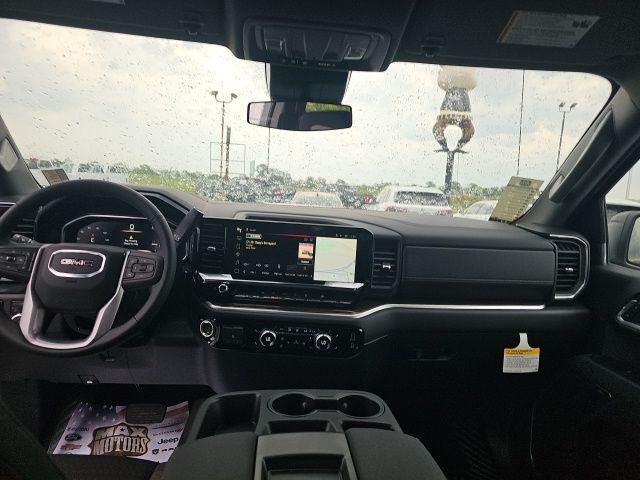 new 2026 GMC Sierra 1500 car, priced at $48,369