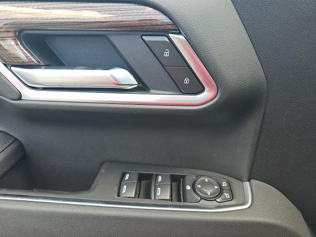 new 2025 Chevrolet Silverado 1500 car, priced at $51,546