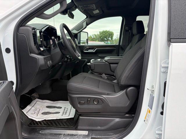 new 2026 Chevrolet Silverado 3500 car, priced at $72,720
