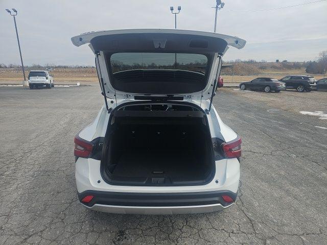 new 2026 Chevrolet Trax car, priced at $25,735