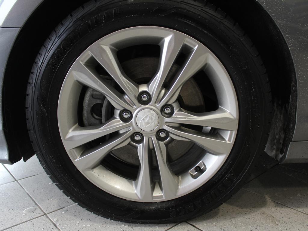 used 2019 Hyundai Sonata car, priced at $17,500