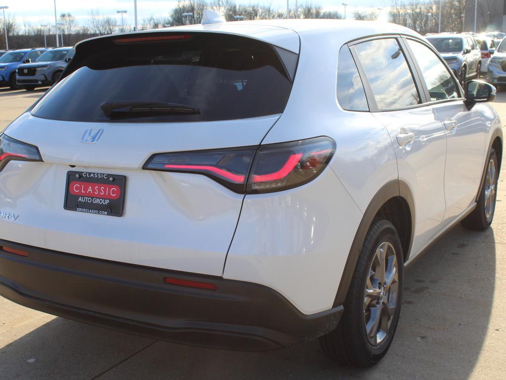 new 2026 Honda HR-V car, priced at $28,805