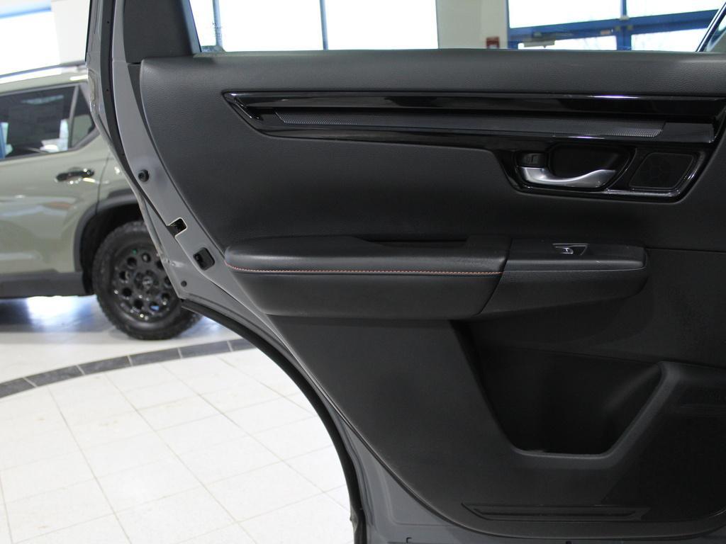 used 2024 Honda CR-V Hybrid car, priced at $34,500