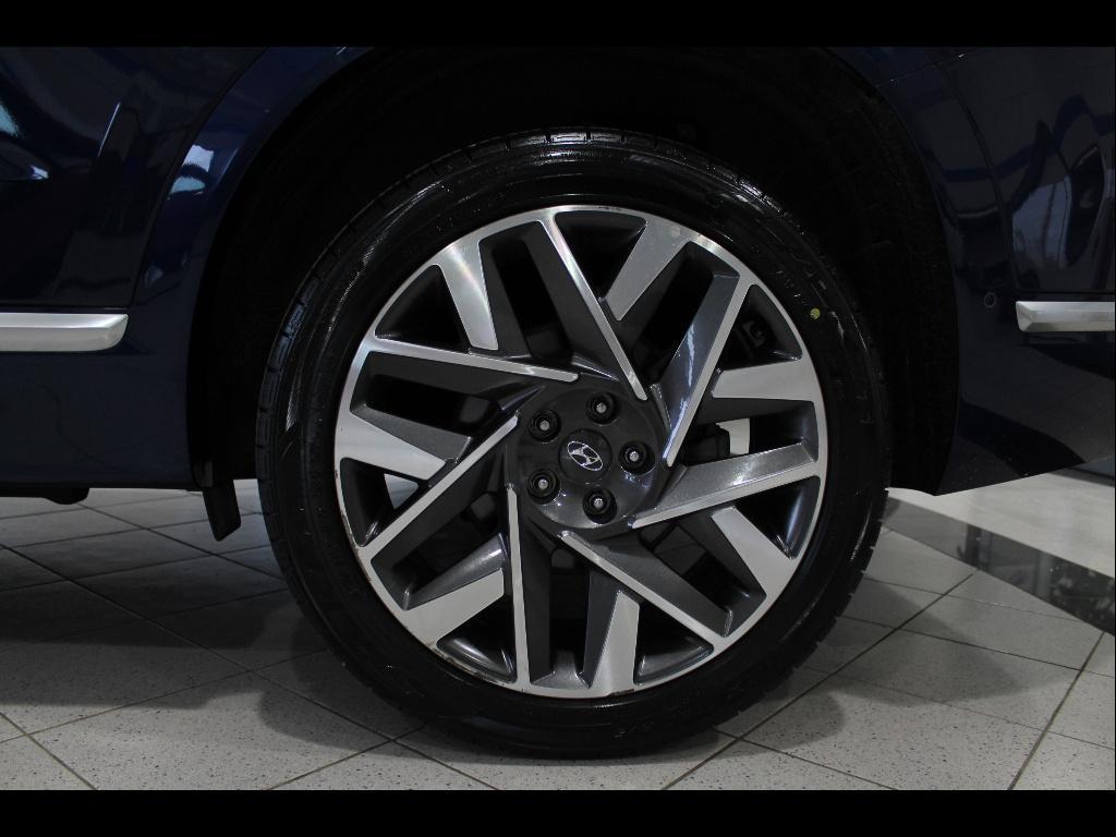 used 2023 Hyundai Santa Fe car, priced at $30,448