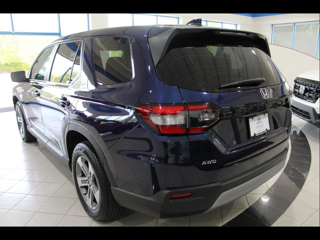 used 2025 Honda Pilot car, priced at $41,948