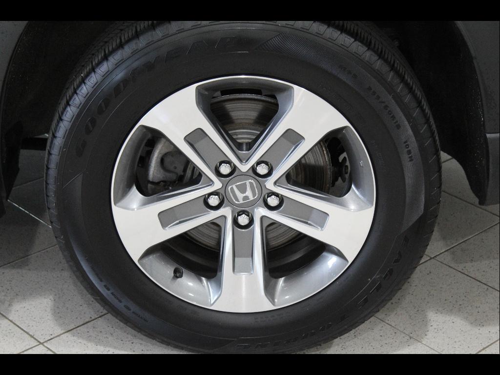 used 2025 Honda Pilot car, priced at $41,948