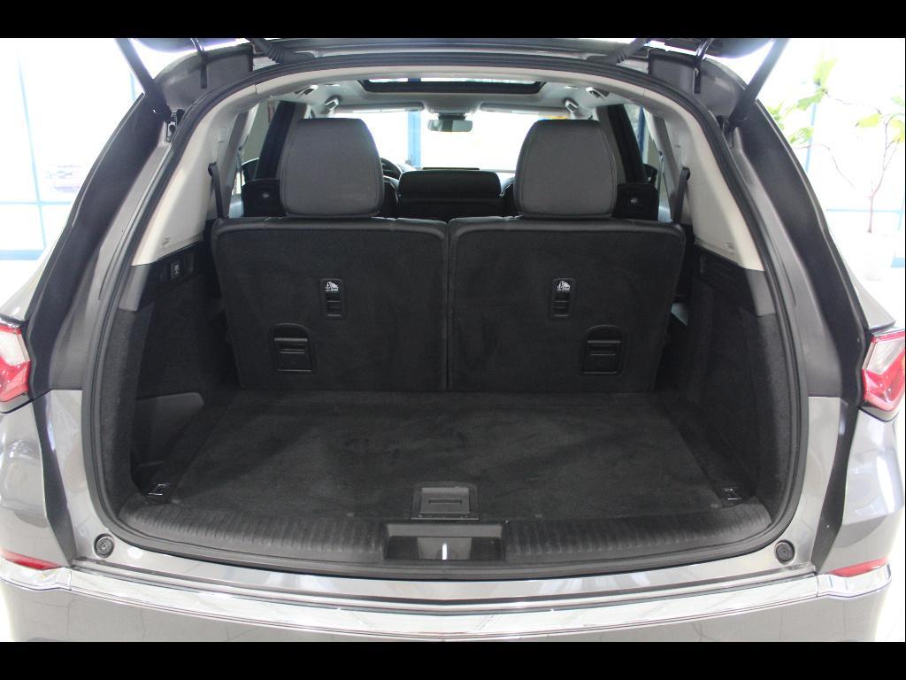 used 2023 Acura MDX car, priced at $38,448