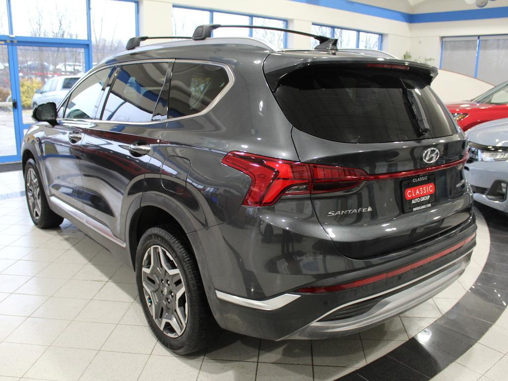 used 2022 Hyundai Santa Fe car, priced at $20,990