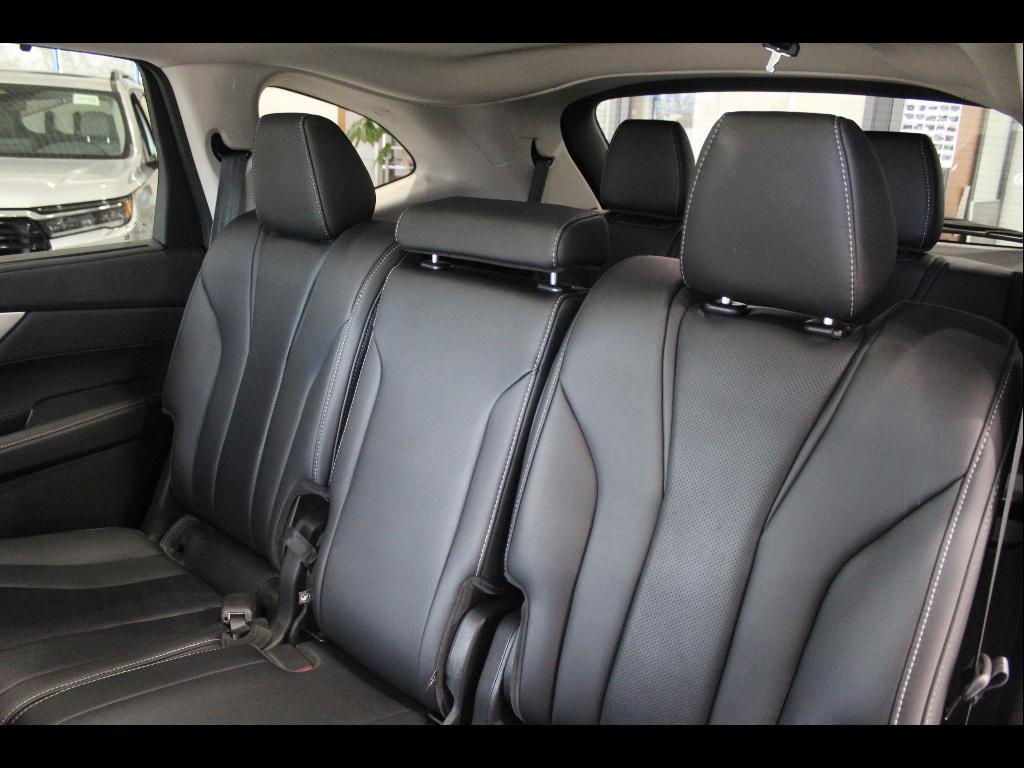 used 2024 Acura MDX car, priced at $39,948