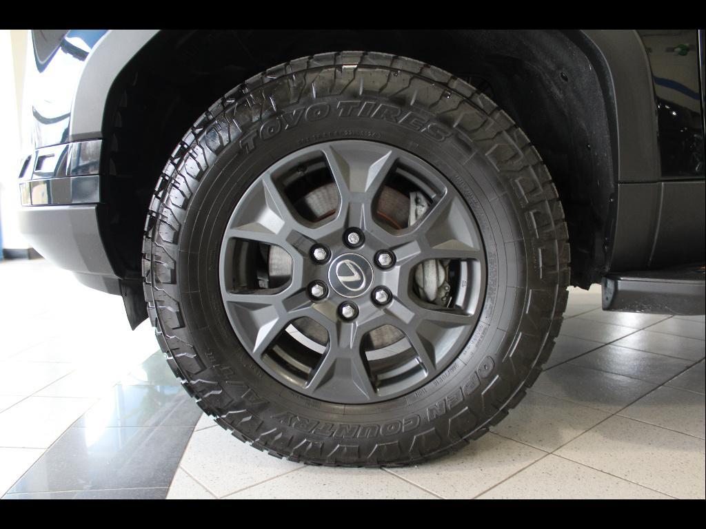 used 2024 Lexus GX 550 car, priced at $77,000