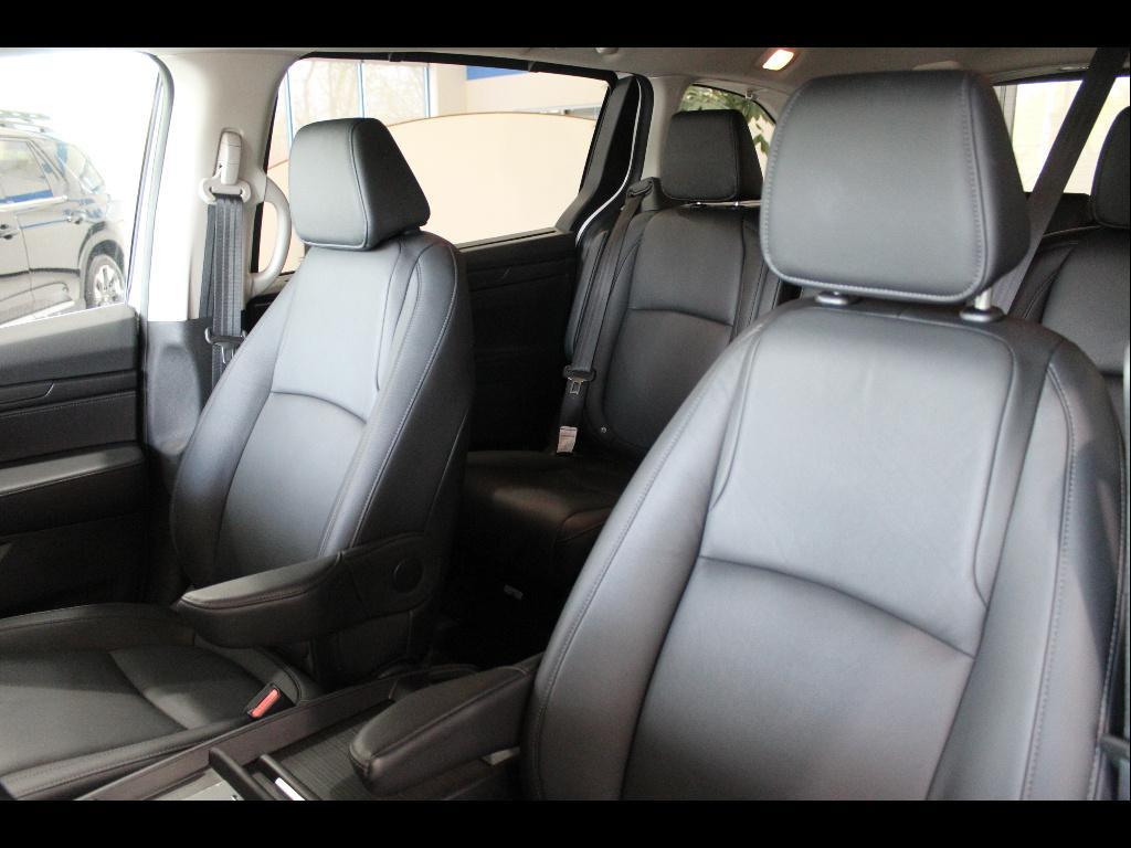 used 2025 Honda Odyssey car, priced at $38,948