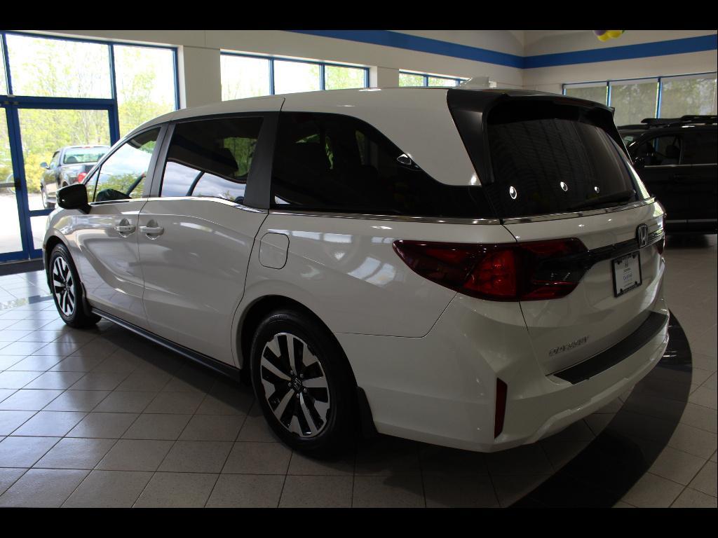 used 2025 Honda Odyssey car, priced at $38,948