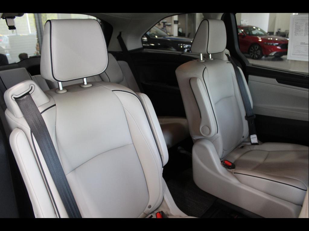 used 2025 Honda Odyssey car, priced at $43,448
