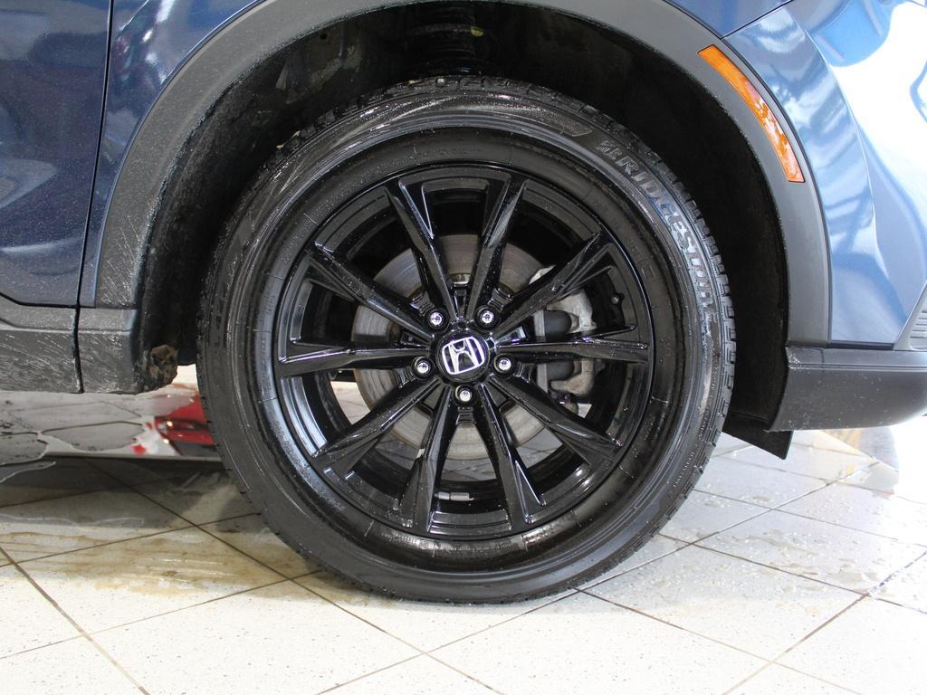 used 2024 Honda CR-V Hybrid car, priced at $31,500