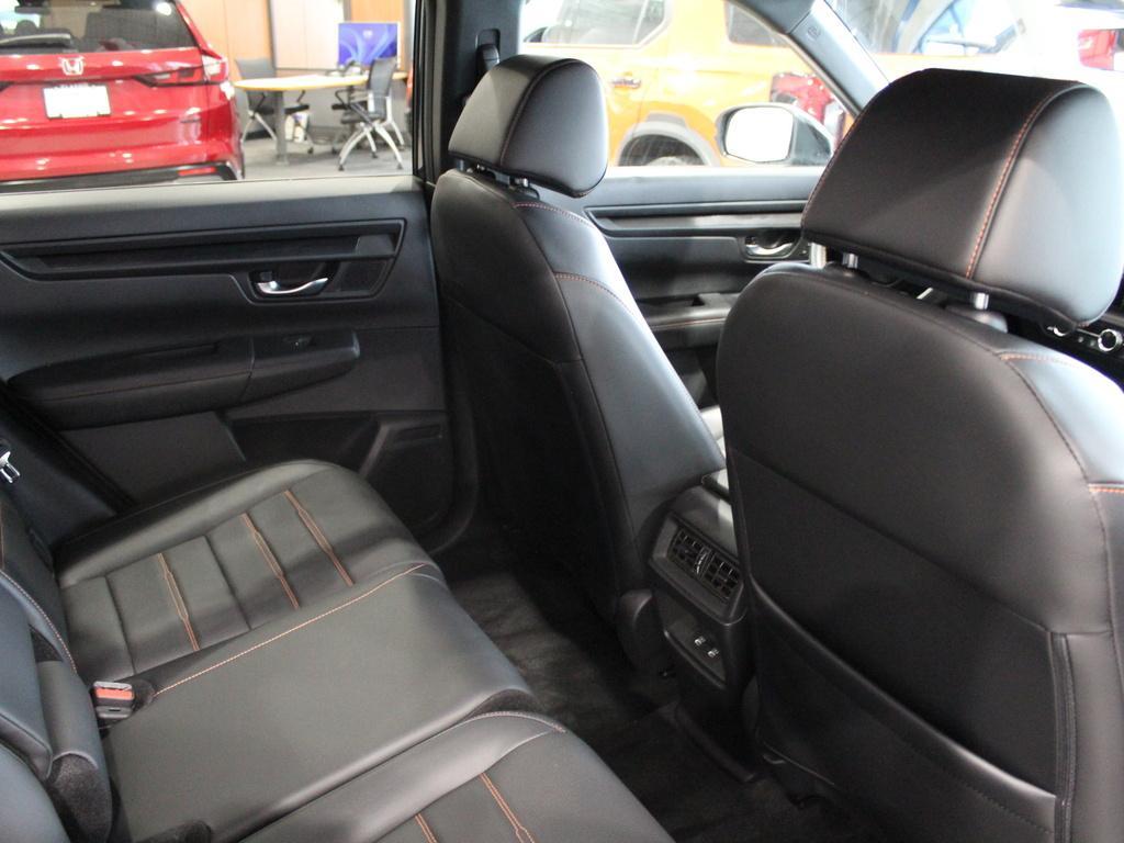 used 2024 Honda CR-V Hybrid car, priced at $31,500