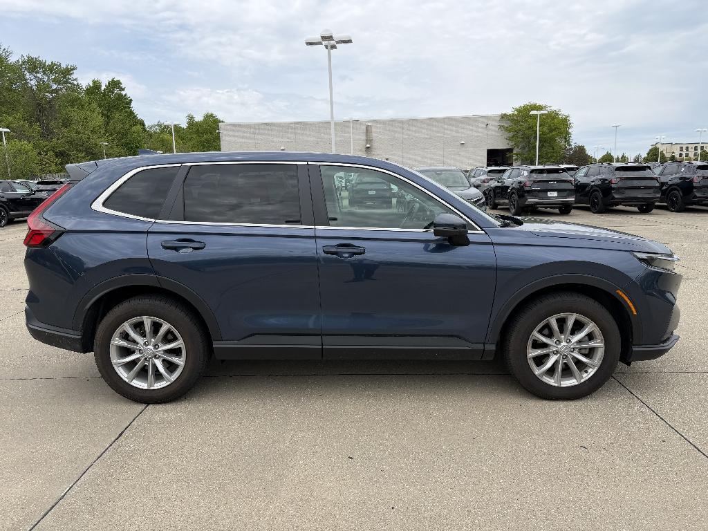 used 2024 Honda CR-V car, priced at $30,198