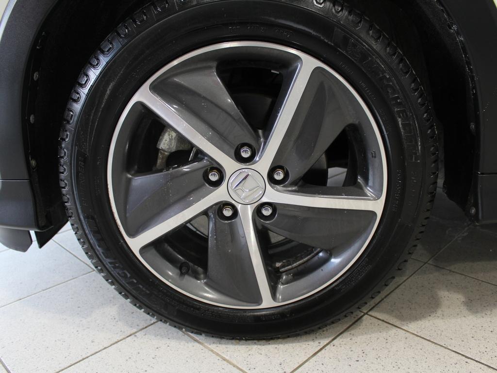 used 2021 Honda HR-V car, priced at $21,500