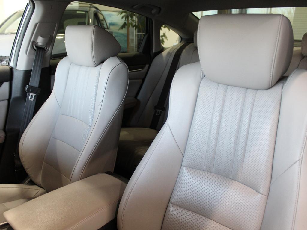 used 2019 Honda Accord Hybrid car, priced at $22,000