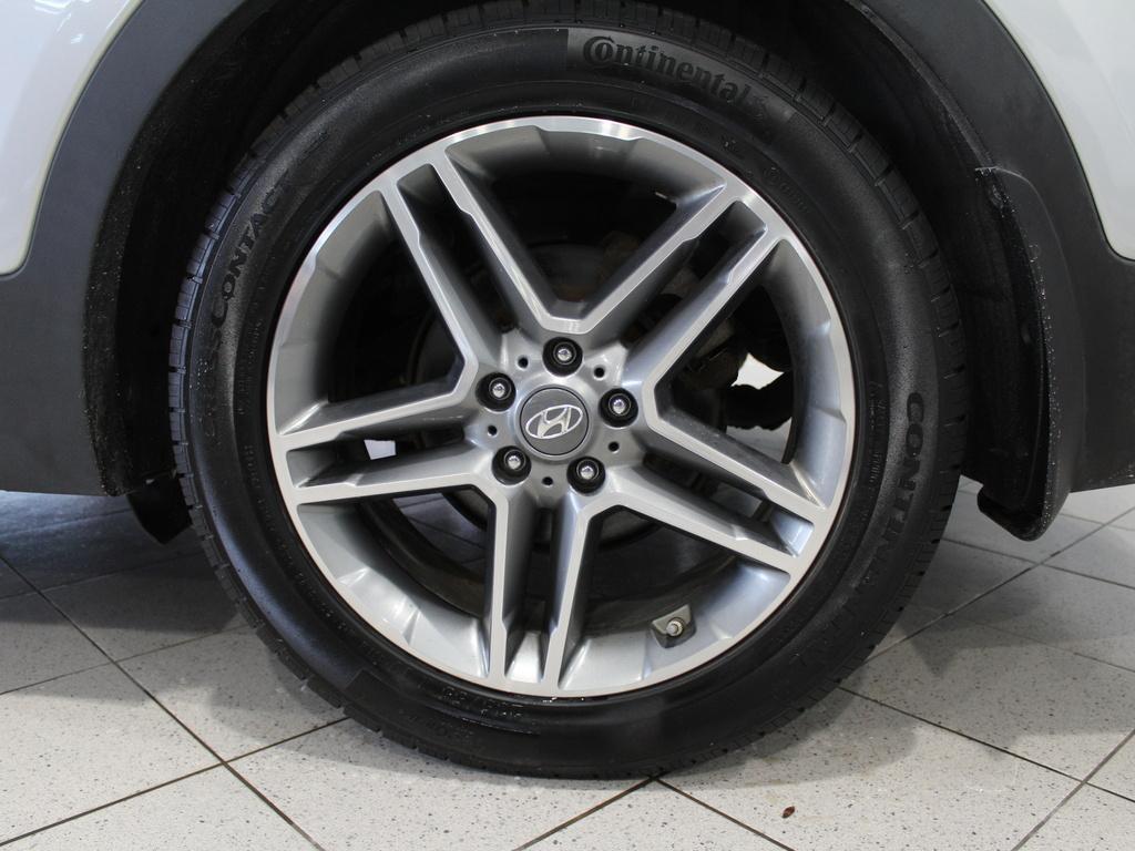 used 2017 Hyundai Santa Fe car