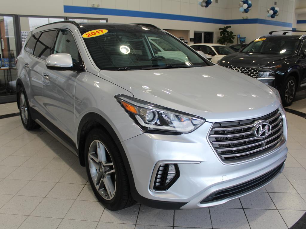 used 2017 Hyundai Santa Fe car