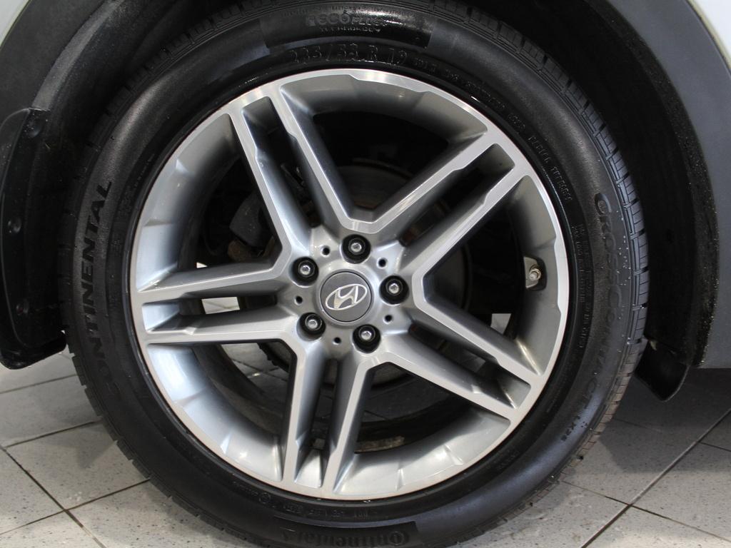 used 2017 Hyundai Santa Fe car