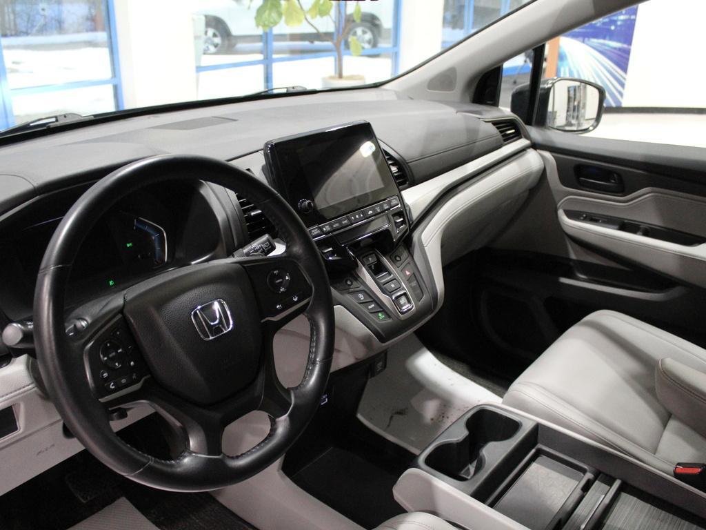 used 2023 Honda Odyssey car, priced at $27,490