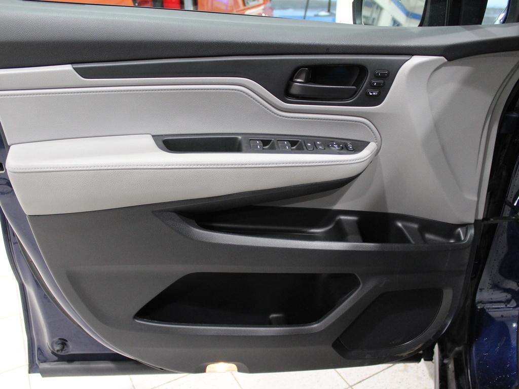 used 2023 Honda Odyssey car, priced at $27,490