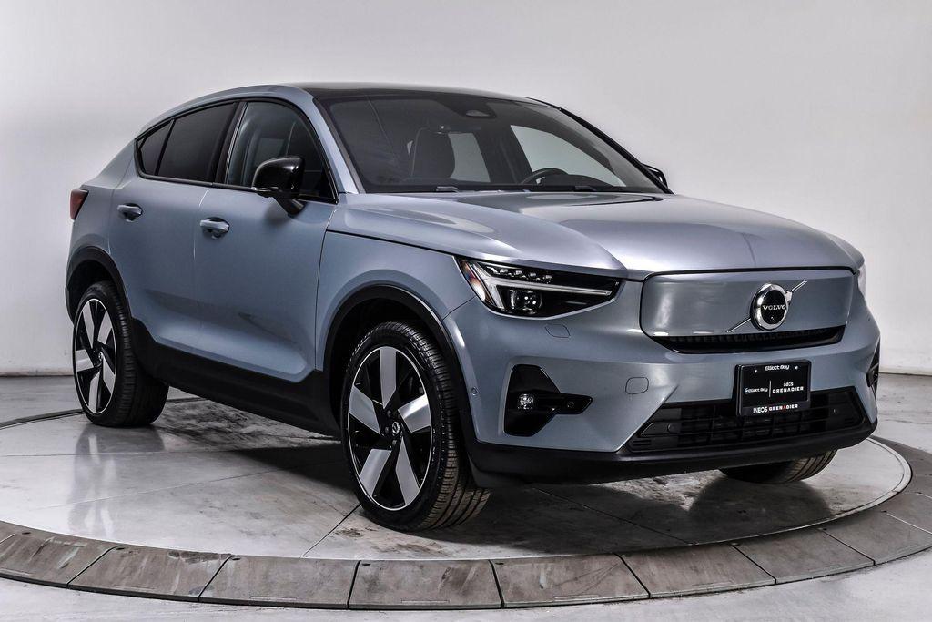 used 2023 Volvo C40 Recharge Pure Electric car, priced at $28,980