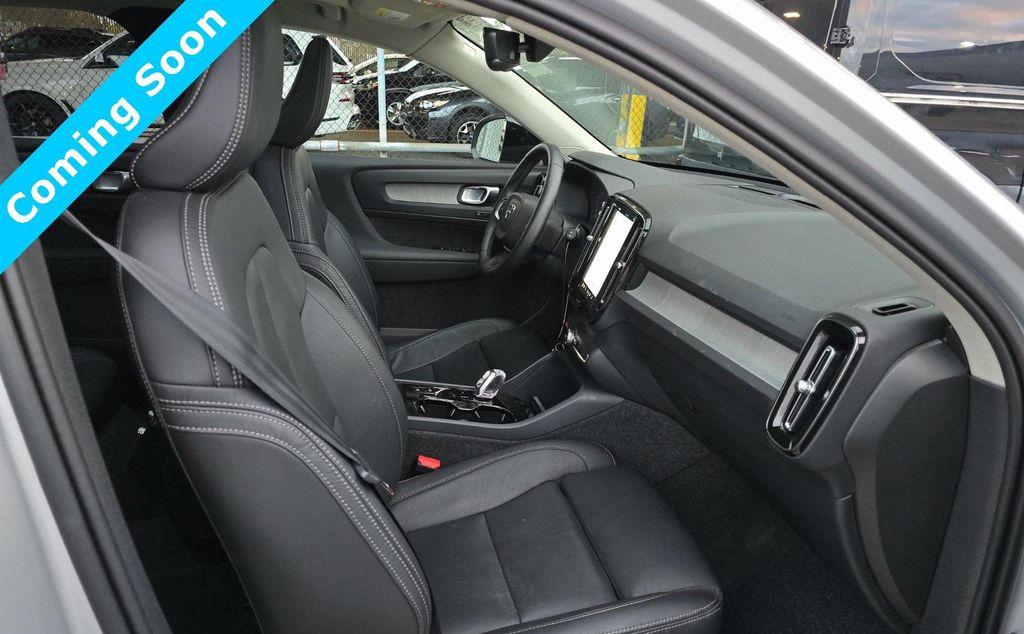 used 2025 Volvo XC40 car, priced at $35,880
