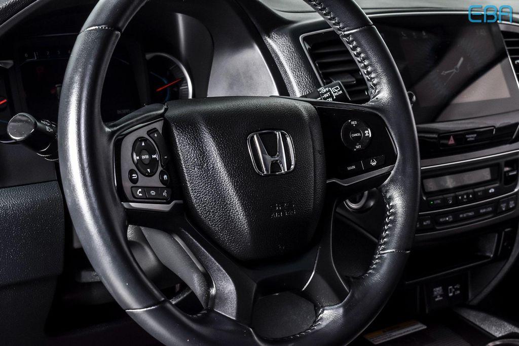 used 2022 Honda Pilot car, priced at $30,480