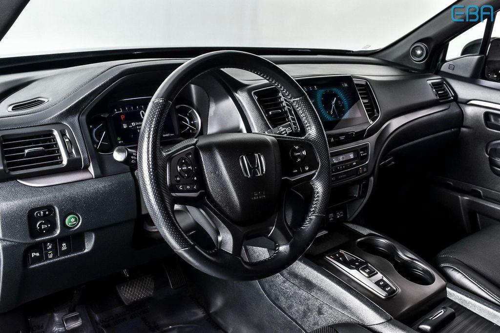 used 2022 Honda Passport car, priced at $30,980