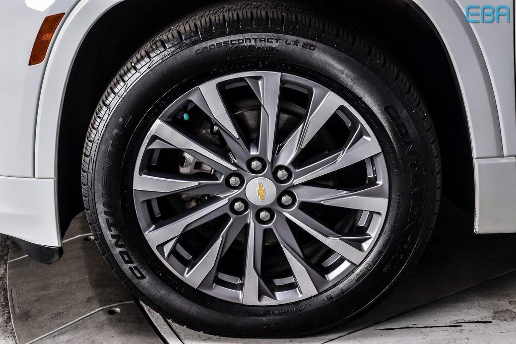 used 2023 Chevrolet Traverse car, priced at $36,980