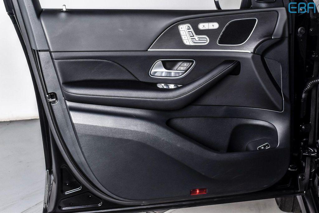 used 2025 Mercedes-Benz GLE 450 car, priced at $61,880