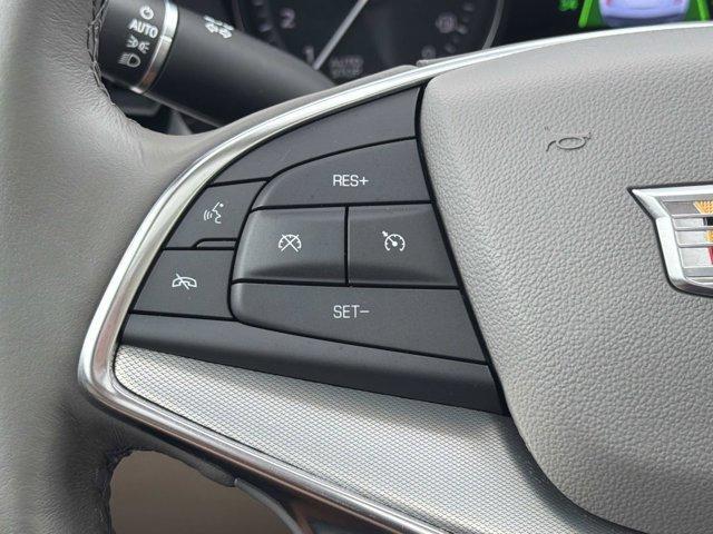 used 2021 Cadillac XT5 car, priced at $23,476